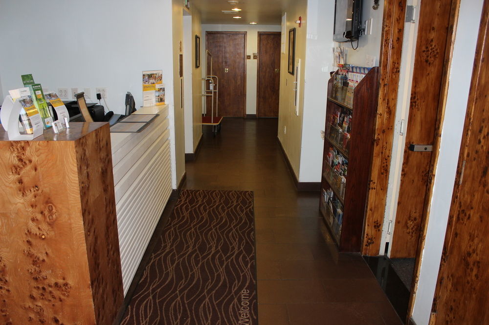 Redford Hotel