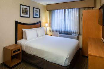 Hotel Redford 3*