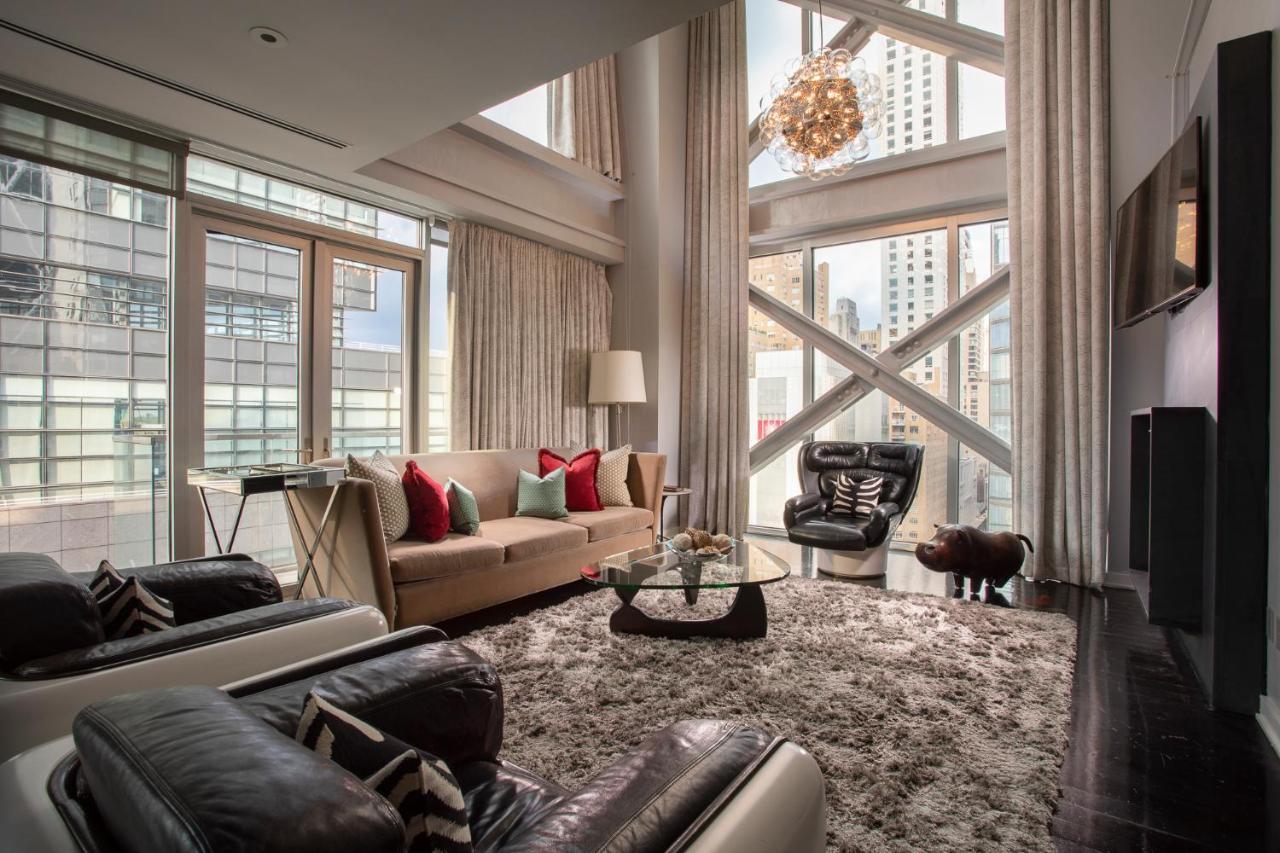 6 Columbus Park