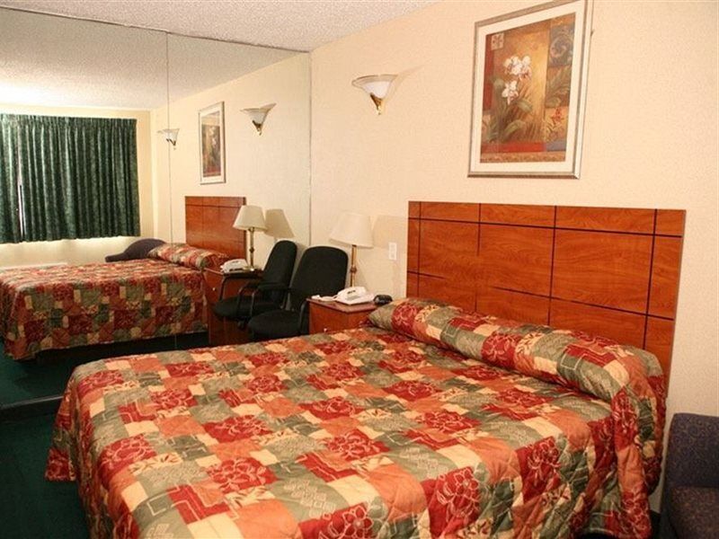 Hotel Jfk 2*