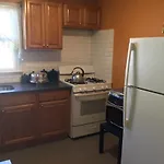 Cozy Room Near Jfk And Close To Laguardia