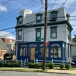 Fort Pl B&B And Gallery