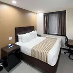 Rodeway Inn Brooklyn