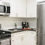 75-2B Prime Upper East Brand New 1Br W D Elev