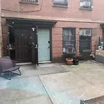 Central & Affordable Williamsburg Small Room
