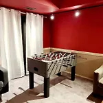 Spacious 3 Level Condo/Townhouse, Free Parking.