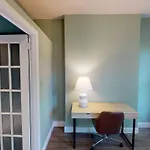 Apartment 566: East Village