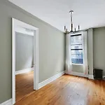 Apartment 549: Upper West Side