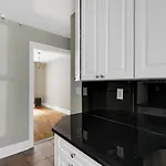 Apartment 549: Upper West Side