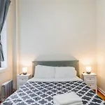 Splendid 2 Bedroom Apartment In Nyc!