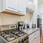Splendid 2 Bedroom Apartment In Nyc!