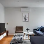 Splendid 2 Bedroom Apartment In Nyc!