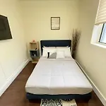 Unique Three Bedroom W/ Workspace