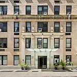 73-201 New 1Br 1Bth Uws Doorman Gym
