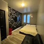 3 Bedroom Condo In Central Park/ Times Square/ Hudson Yards