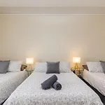 Studio Plus, Next To The Korea-Town