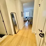 Wall Street Gem 2Bedroom
