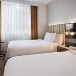 Courtyard By Marriott New York Manhattan / Soho