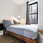 Central Living In Times Square