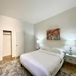 Luxury 2 Bedroom Apartment In Nyc!!