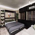 Central Location And Walkable Condo In Ny With Gym