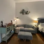 Nomad Stylish Studio In Nyc