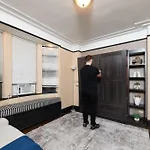 Premier Walking Distance To Times Square Condo Ny