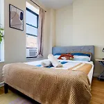 4 Bedroom Paradise Next To Central Park