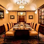 The Algonquin Hotel Times Square, Autograph Collection