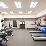 Courtyard By Marriott New York Queens/Fresh Meadows