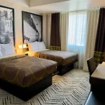 Super 8 By Wyndham Bronx Near Stadium