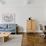 Blueground Midtown East Ac Nr Central Park Nyc-1714