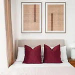 153-5A Charming 2Br Lower East Side