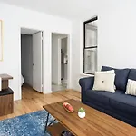 428-3R Spacious 2Br Newly Furnished