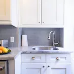 39-3 Newly Renovated 3 Br