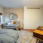 10-3 Designer East Village 3Br Triplex Townhouse