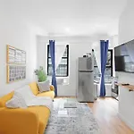 69-2C Cozy Winter Escape Brand New 1Br In Prime Lower East Side