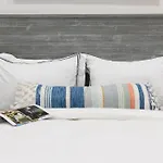 69-2A Holiday Retreat Prime Lower East Side 1Br Apt
