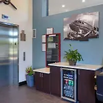 Avion Inn Near Lga Airport, Ascend Hotel Collection