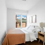 Cozy East Village 3Bedroom 2Bath Near Tompkins Square Park & Lower East Side