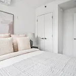 Chic Midtown 2Bedroom Cozy & Modern Retreat In Hells Kitchen