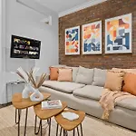 Explore Nyc Cozy 2Br In Prime Location