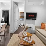 Explore Nyc Cozy 2Br In Prime Location