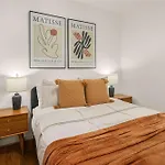 City Living 3Br Apt In East Village Manhattan