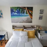 Chekells Cozy Stay Close To Everything Free Wifi