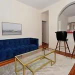 2Br Upper East Side Near Central Park