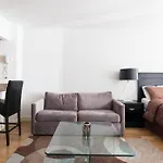 La Casa De Mis Primos Megan