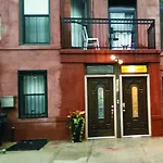 Oyo Bed And Breakfast