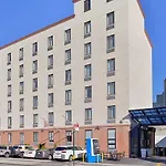 Red Lion Inn And Suites Brooklyn