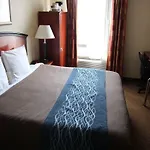 Red Lion Inn And Suites Brooklyn